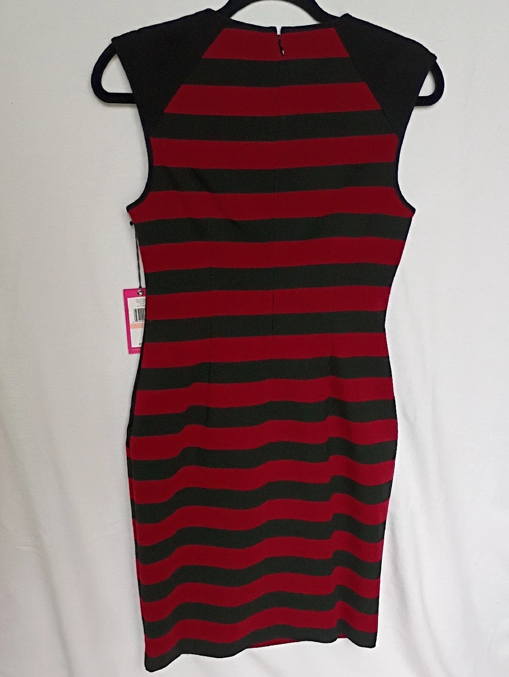 NWT Vince Camuto Form Fit Black And Red Dress - Picture 3 of 7